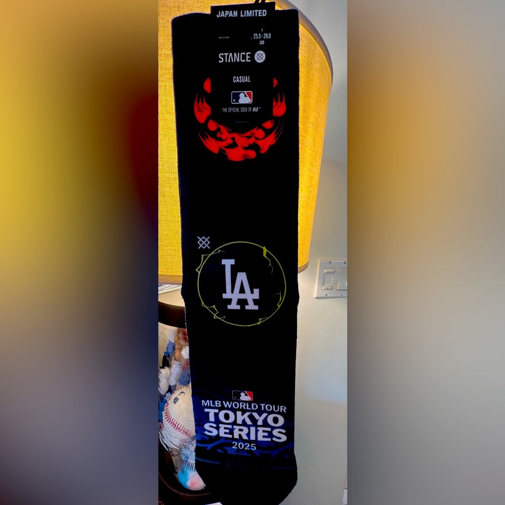 MLB World Tour Tokyo Series Socks
